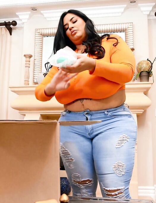 Fat Latina With Huge Boobs Gets Deeply Fucked photos (Sofia Rose, Michael Vegas)