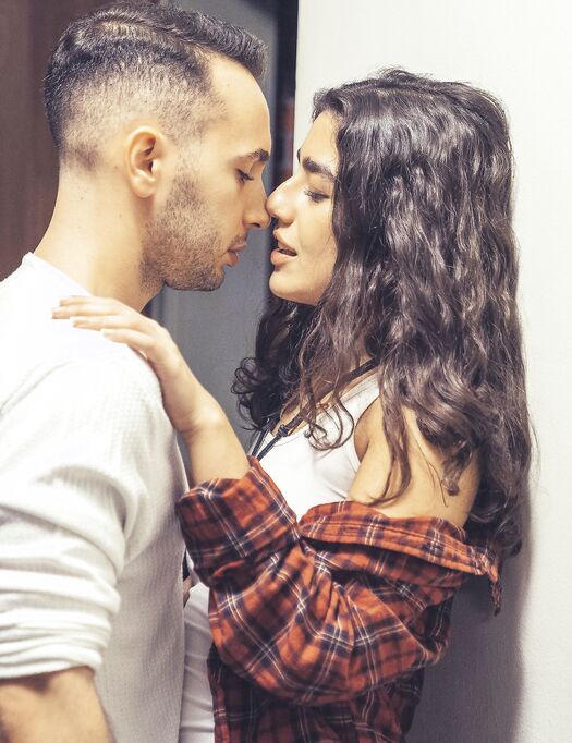 Leanne Lace And Aaeysha Showing Off Their Excellent Cock Pleasing Skills