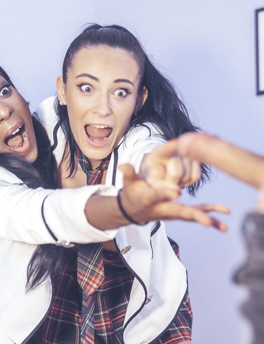 Lexi Dona And Asia Rae Pleasuring Tattooed Dude In Bed