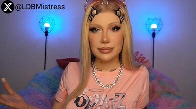 Goddess Isabel parla della dominazione finanziaria - findom