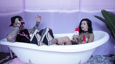 PORNOSTAR IMPAZZITE: XBIZ MIAMI - L'ACQUISIZIONE DI PILLOW TALK