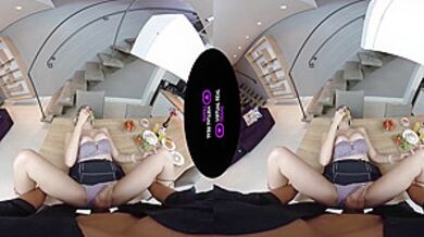 Late At Work - Virtual Reality