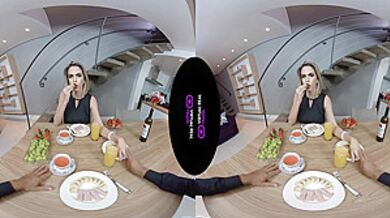 Late At Work - Virtual Reality