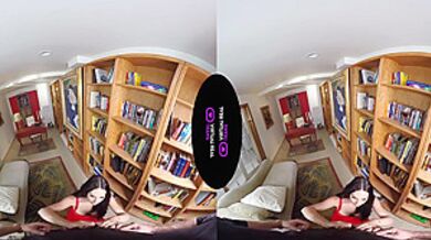 Virtual Reality - Behind His Back