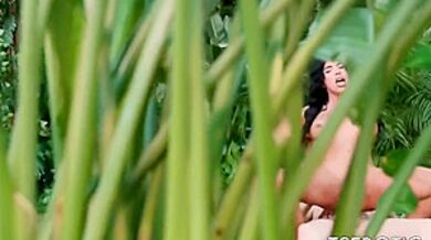 Ts Girl Gets Had Intercourse Outdoors - Sage Roux And Avery Lust