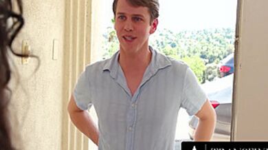 Andylynn Paynes Date Flop Turns Into Rough Anal & Open-mouth Facial With Hot Stranger