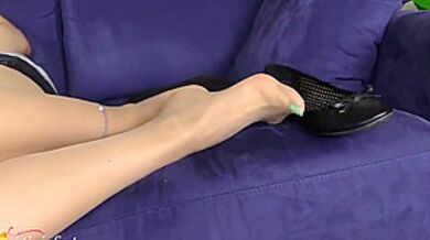 Tranny Irene Aoki After Playing Game Is Ready For A Good Jerking Off