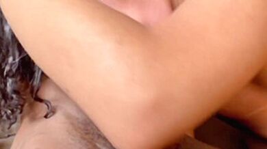 The Delivery Man Received A Large Payment