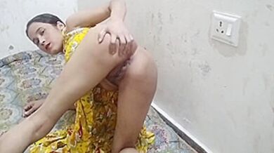 Teacher Ko Class Me Hi Pakad Ke Pregnant Kar Diya