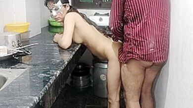 College Girl Ko Hotel Me Le Jakar Jabar Dasti Doodh Daba Kar Pela