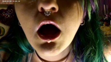 Fumare Findom Sputo Secchio Umiliazione Fumo Adorazione JOI Canzonatura piacevole&Sputare ThickAss&GiantDDs