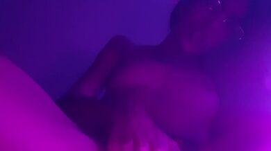 Mirame mojar la cama