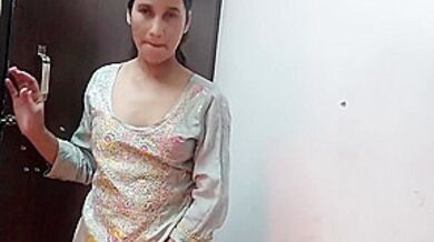 Muslim Girlfriend Ko Call Kar Ke Ghar Pe Bulaya