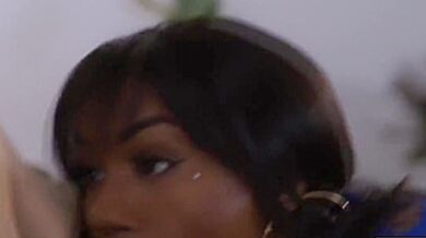 Big-breasted Ebony Wants To Taste New Stepbrother In Law - Große Titten And Leilani Li