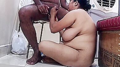 Aunty Hand Job With Boyfriend