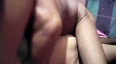 Who Should Leave Me, Comment Me