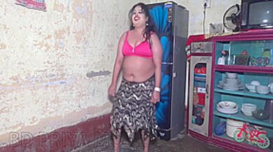 Priya Bowdi Hot Sexy Room Dance Performsncce