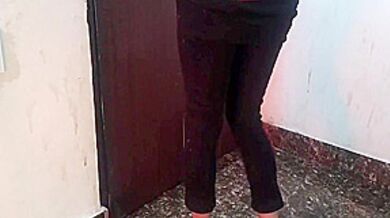 Indian Muslim Girl Ko Paise Dekar Room Par Bula Kar Pela