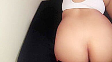 Fucking With My Husband In The Apartment Of My Stepmom While We Are Alone