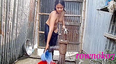 Show All In Bangadeshi Village Young Girl Bathroom Bath Boobs,, Pussi Show A And Masterbason All Body 2nd