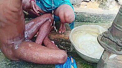 Desi Bhabhi Ke Sath Nahaya