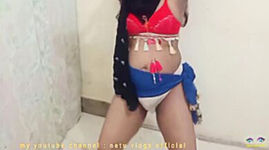 Beautiful Erotic Dance In Hijab Of An Indian Milf