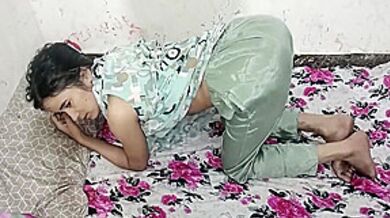 Indian Hot Student 18+ Ko Teacher Ne Bur Far Diya With Student Hot