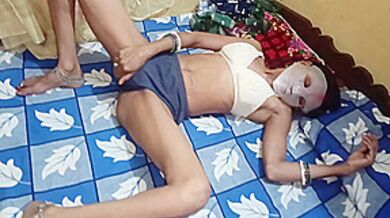 Deepak Meri Bibi Ko In Front Of Me A Sexy Video Deepak And Kajal