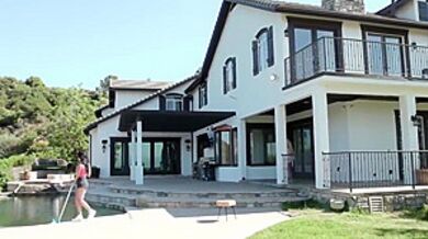 River Lynn - Blonde Hottie Rides Ts Pool Cleaners