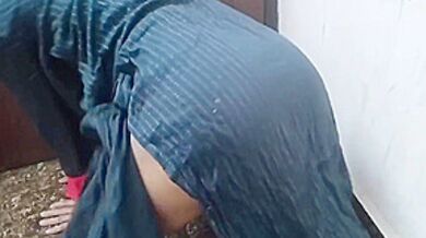 Ne Muze Ghar Pe Bula Kar Jabar Dasti Pela