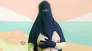 Bhojpuri Superstar Queen