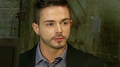 Busty And Tattooed Shemale Agent