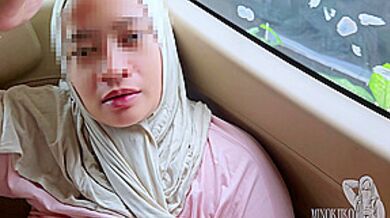 My Hijab Stepsister In Law Ask Sex In The Car And Got Cum Inside - Minokiiko