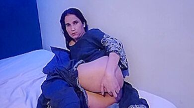 Jan Mujhe Roj Rat Ko Chodte Hai3