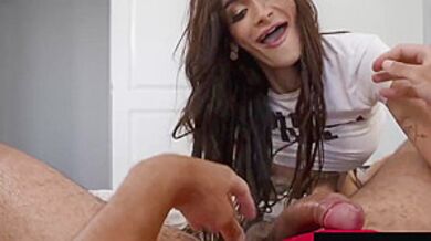 Horny Trans Carwash Babe Blows Hunk Client