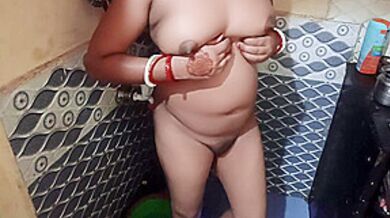 Desi Bhabhi Ki Video, Single Nude Video, Desi Village Bahu, Desi Village Wife