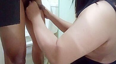 Toilet Sitting Style