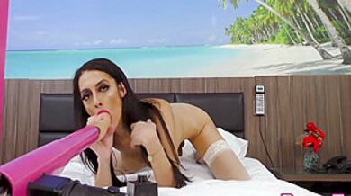 Mariana Lins In Trans Babe Anally Plowed Using The Fucking Machine 10 Min