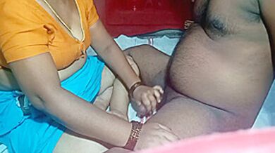 Desi Kerala House Wife Fucking In Village