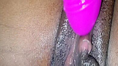 Half Stepsister Enjoys Giving Her Pussy, Look At This