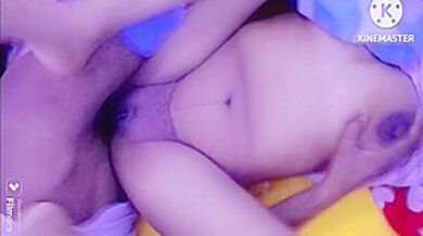 Very Huge Big Boobs Aunty Milk With Huge Boobs