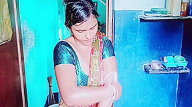 Hot Indian Desi Bhabhi Love Massage - Full Uncut Sensual Massage & Deep Romance With Deep Massage