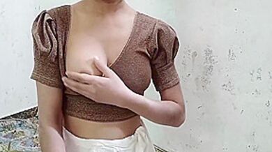 Tight Pussy Stepsister Ko Boobs Daba Kar Pela