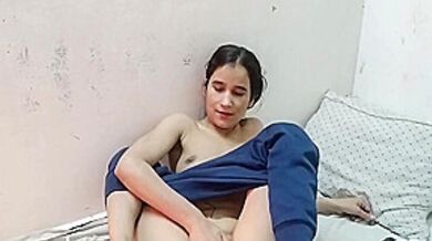 Soyi Aunty Ko Chupke Se Jakar Bur Me Land Daal Diya