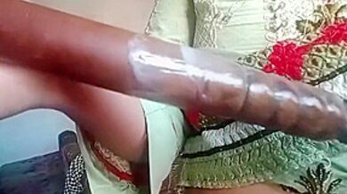 Bhabi Bf Ko Video Py Khush Rhy The Video Phudii Mn Dndaa Dyty Howy