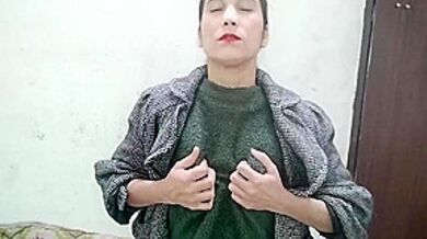 Jwan Aunty Ki Lipstick Chusa