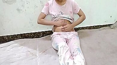 Chachi Ko Chod Kar Bur Faad Diya