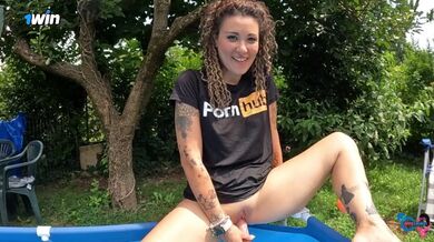 italiana fa un casting porno di nascosto dal marito! "non va su pornhub il video vero?"