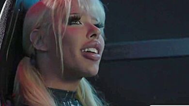 Brittney Kade - Space Ts Analed By Her Partner