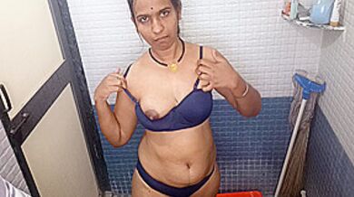 Desi Indian Marathi Amature Horney Couple Fuck In Bathroom